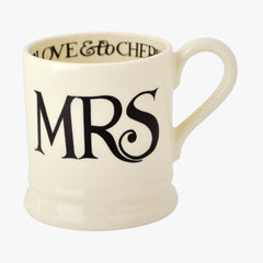 Black Toast 'Mrs & Mrs' Set of 2 1/2 Pint Mugs Boxed