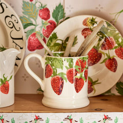 Strawberries 6 1/2 Inch Plate
