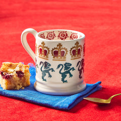 Queen Elizabeth II 1/2 Pint Mug